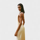 Sofia – Abito in Seta con Collo Halter