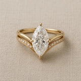 Anello d'Oro con Cappuccio