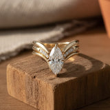 Anello d'Oro con Cappuccio