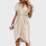 Serena – Elegante e comodo vestito midi a portafoglio