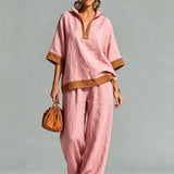 Set Vintage Femminile con Aspetto di Tela