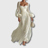 Danijela – Abito Elegante con Scollatura Quadrata