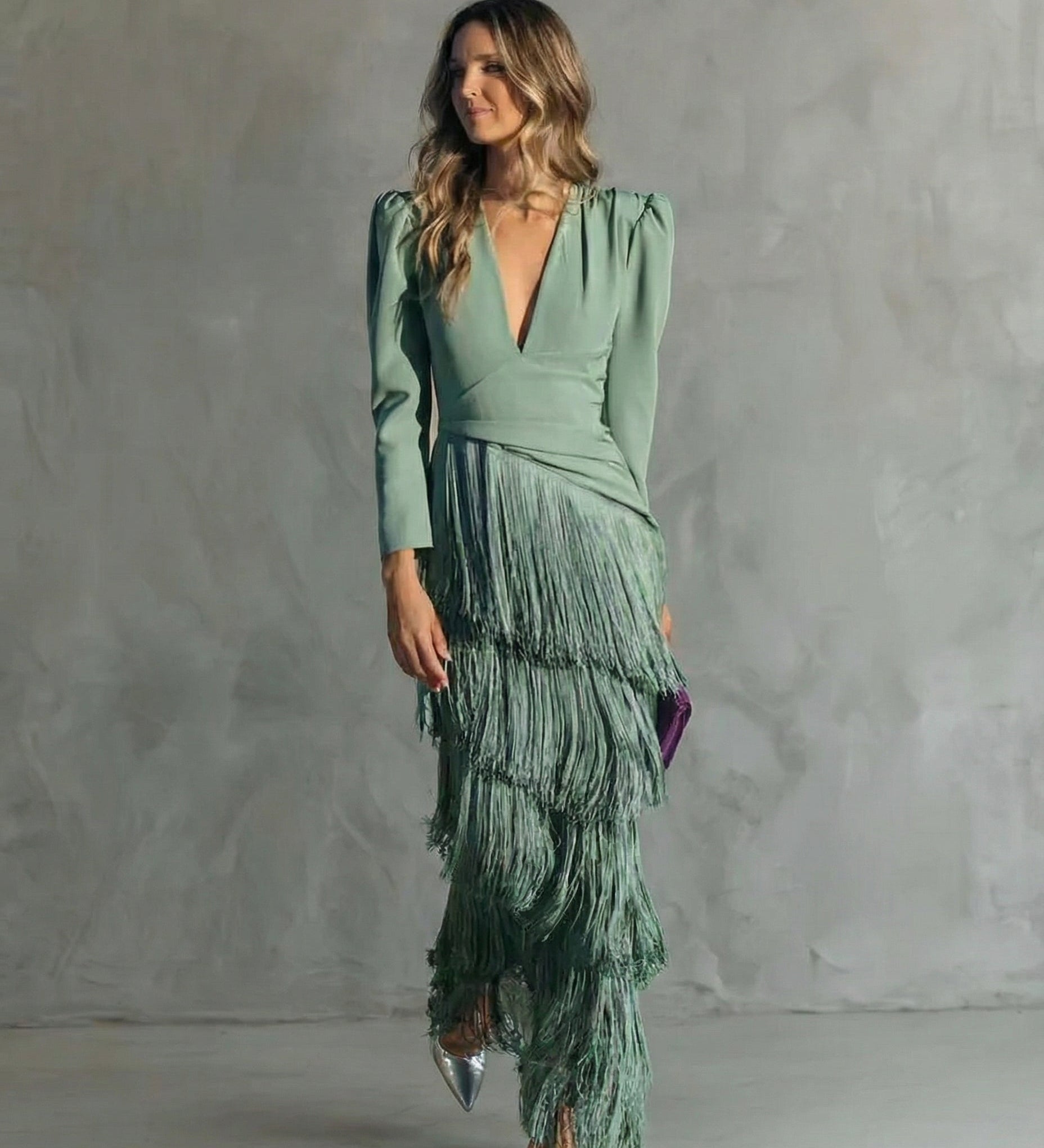 Clara – Abito Elegante con Frange