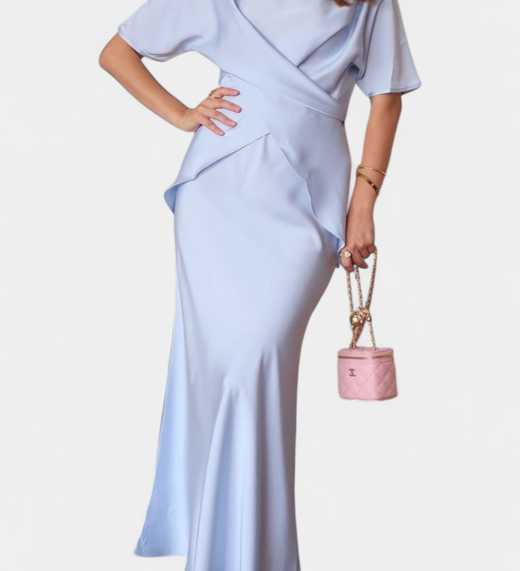 Set Sara con Top a Spalle Incrociate e Gonna Leggera